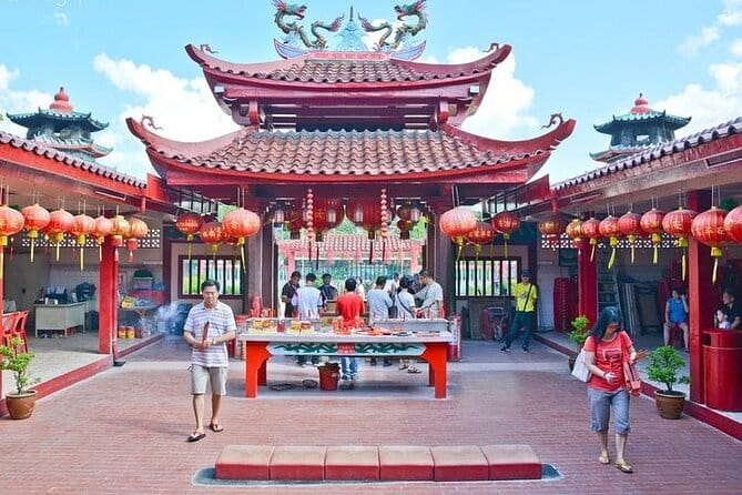 1 Day Batam City Tour with Ferry Ticket, Lunch and Massage - Barelang Bridge: Iconic Views and a Nasi Padang Lunch Reset