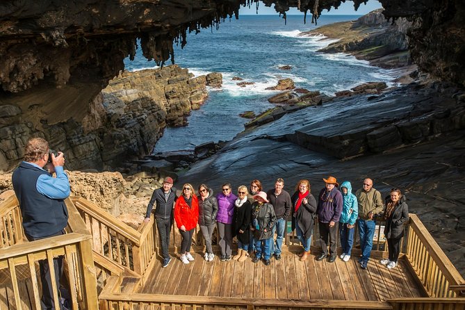 2 day Ultimate Kangaroo Island with return ferry - Flinders Chase National Park: scenery with a story after the 2020 bushfire