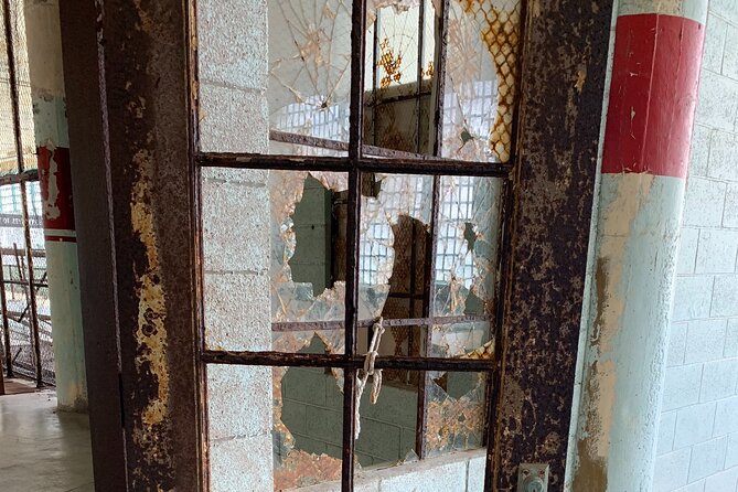 Alcatraz Inside Access Ferry and Audio Tour with Night Option - My take: should you book this?