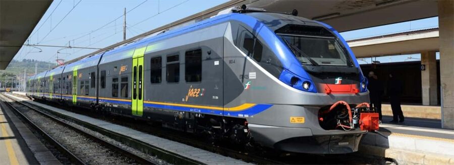 Amalfi Coast by Train & Ferry with Smart Digital Guide - From Napoli Centrale to Salerno Port: Simple, But Stay Alert
