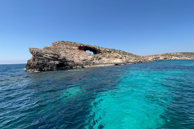 Blue Lagoon Ferry and Caves Tour - The caves cruise on the return: Window, Crystal Lagoon, and L-Ghar ta’ Bla Saqaf