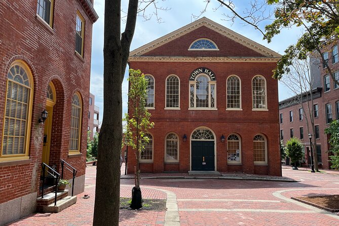 Boston Day Tour by Ferry: Salem Witch Trials Past to Present - Who should book this Salem day trip?
