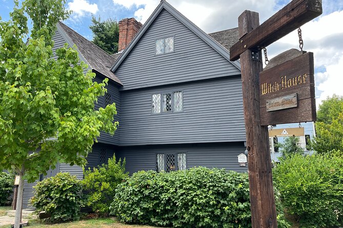 Boston Day Tour by Ferry: Salem Witch Trials Past to Present - Museum choice: Salem Witch Museum vs Real Pirates Salem