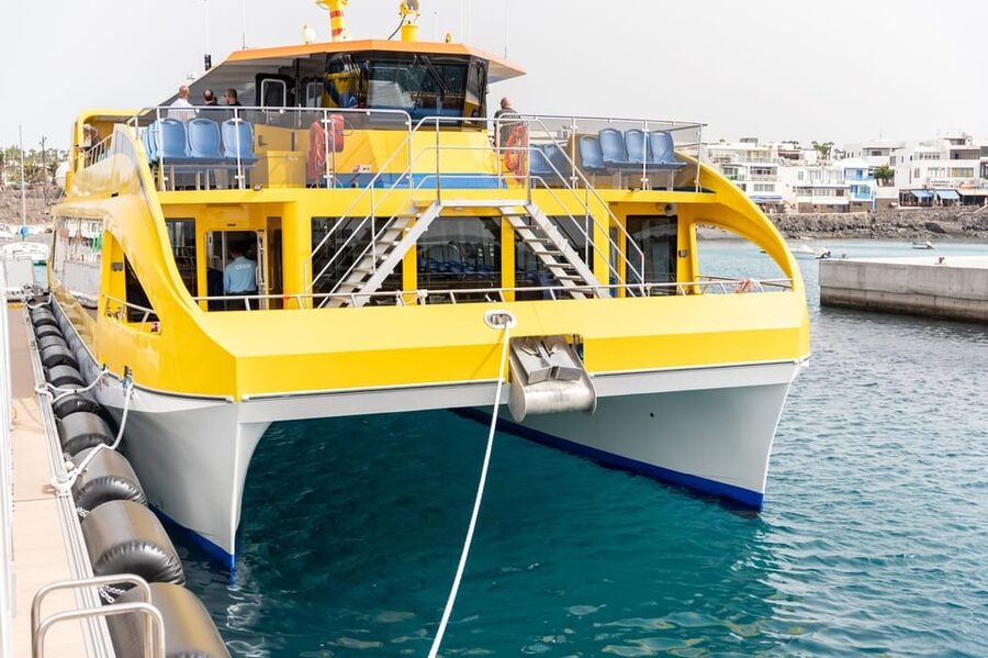 Canary Islands: Ferry Ticket Lanzarote/Fuerteventura - 35 Minutes Between Islands: The Route You’ll Use