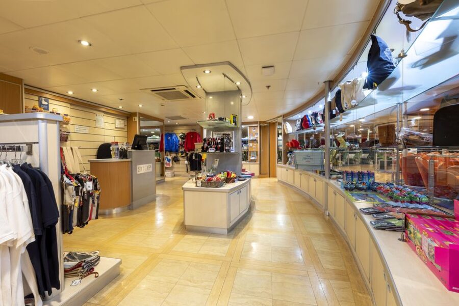 Canary Islands: Ferry Ticket Tenerife/La Gomera - Who This Ferry Fits Best