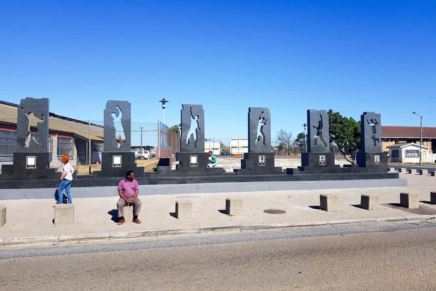 Cape Town: Robben Island Ferry Ticket and Townships Tour - Gugulethu 7 and Amy Biehl: remembrance you can stand inside