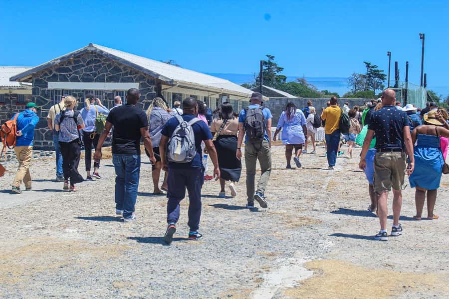 Cape Town: Robben Island ferry ticket plus Guided Tour - Robben Island in 4 Hours: What You Get With the Ferry Plus Guided Cell Tour