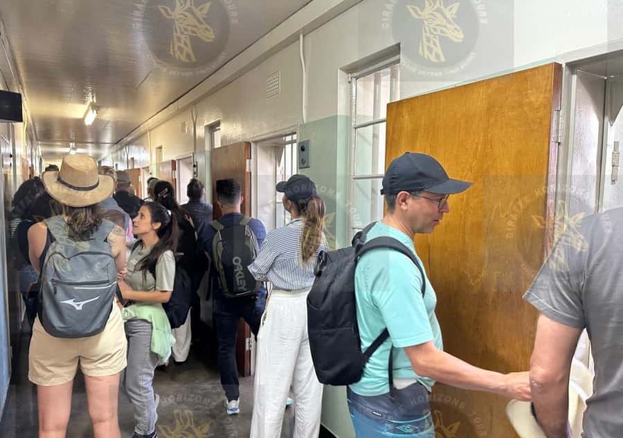 Cape Town: Robben Island Ferry with Prison Ticket and Tour - When Sea Weather, Wait Times, and Tight Schedules Can Affect Your Day