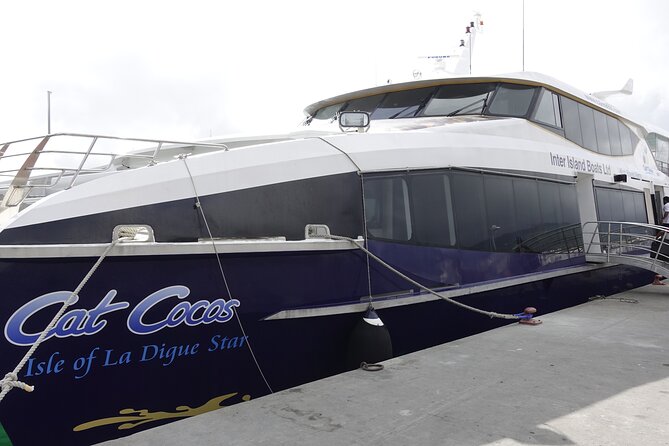 Cat Cocos: Mahe to La Digue Island Fast Ferry - Comfort and sea conditions: how to prepare for the bouncy part