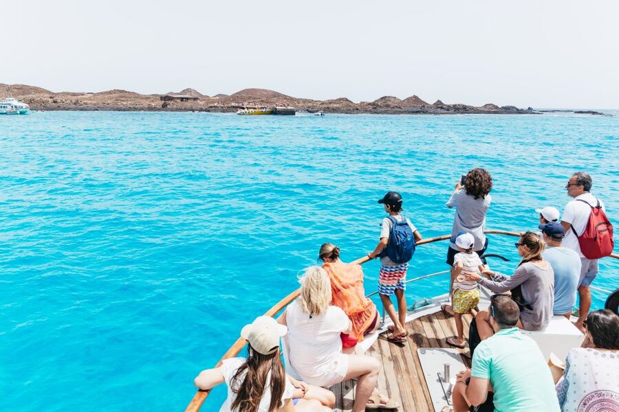 Corralejo: Return Ferry Ticket to Lobos Island Fuerteventura - What You Must Pack for Lobos: Water, Food, Sun, and Shoes