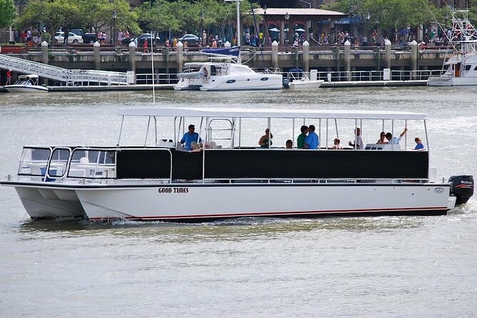 Daufuskie Island Daily Round Trip Ferry Tickets - Old Daufuskie Crab Company: Practical Food Right at the Dock