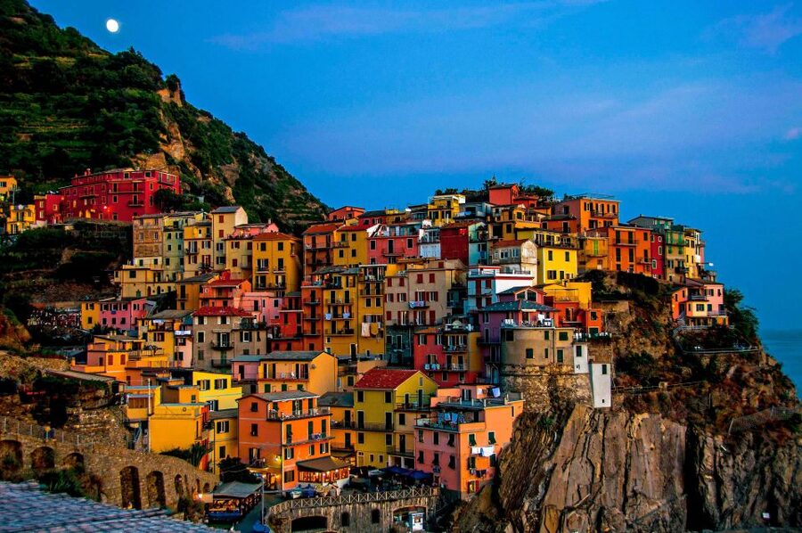 Exclusive Cinque Terre day tour by Ferry with stop in Pisa - Going back through La Spezia: resetting before the Pisa shift