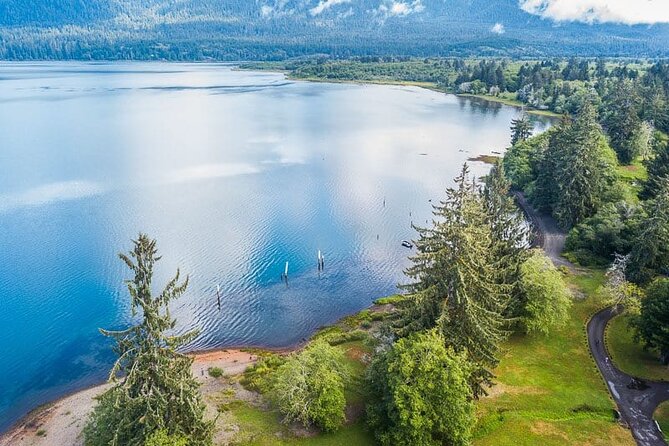 Explore Olympic National Park from Seattle through Van /Ferry - The Olympic Game Farm stop: fun animals with an extra fee