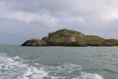 Ferry to Ireland's Eye in Howth - Views from the water: Howth Head cliffs and the best kind of “scenic”