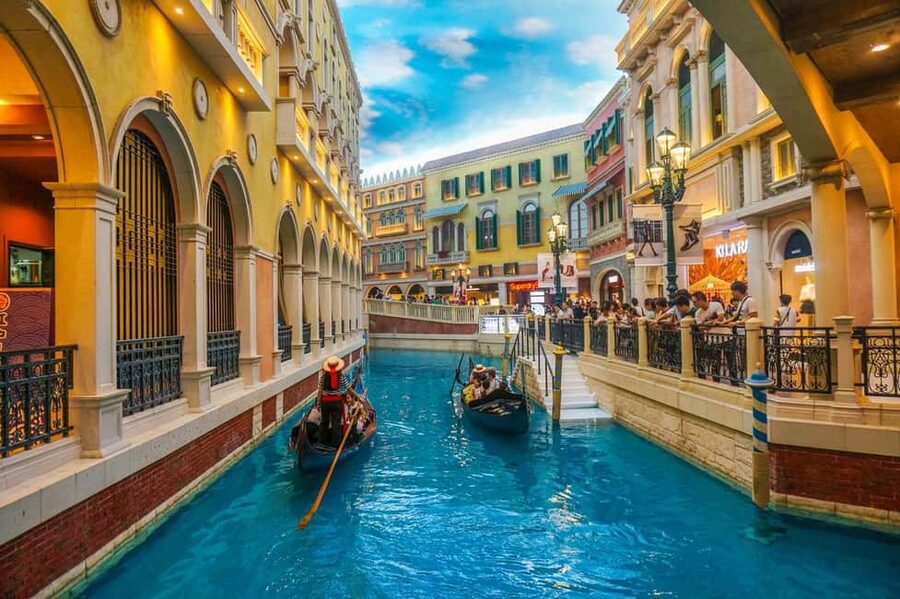 From Hong Kong: Macau Day Tour with R/T Ferry, Lunch, Pickup - Key points to know before you go