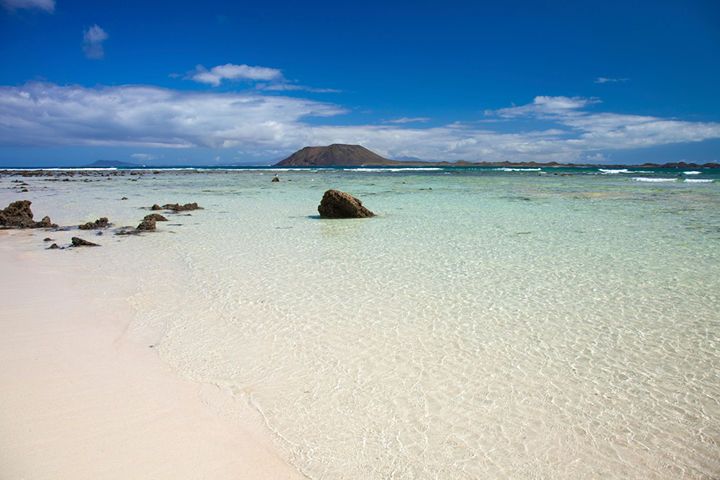 From Lanzarote: Round-Trip Ferry Transfer to Fuerteventura - The Playa Blanca Ferry Ride: Lobos Island Views and Quick Crossing