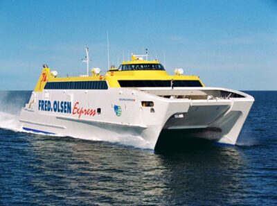 From Lanzarote: Round-Trip Ferry Transfer to Fuerteventura - Pickup in Lanzarote: Choose the Closest Spot to Save Time