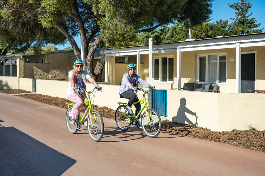From Perth: Rottnest Island Full-Day Bike and Ferry Trip - Cycling Rottnest Island: how to make hills and heat feel manageable