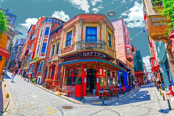 Hidden Gems of the Istanbul: From Galata Tower to Balat - Kamondo Stairs: the art-nouveau stairway you’ll actually remember