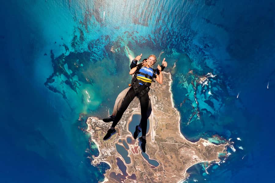 Hillary's Harbour: Rottnest Island Skydive and Ferry Package - Choosing 10,000 ft vs 15,000 ft: what changes in the experience
