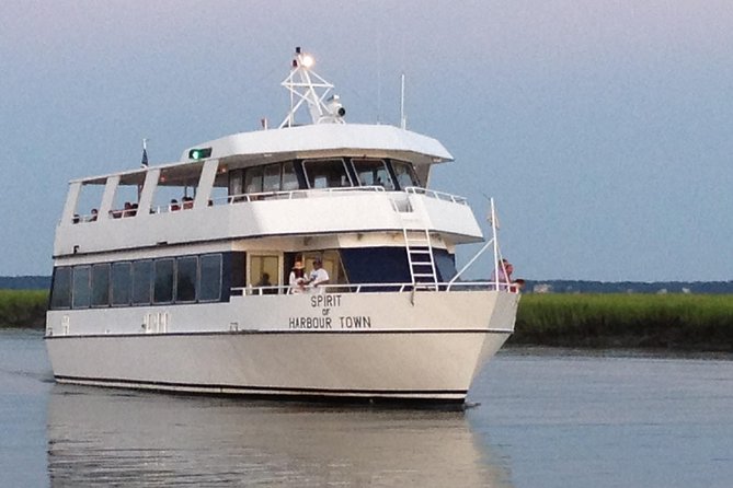 Hilton Head to Savannah Round-Trip Ferry Ticket - Harbour Town Lighthouse Stop: A Familiar, Photos-Ready Moment
