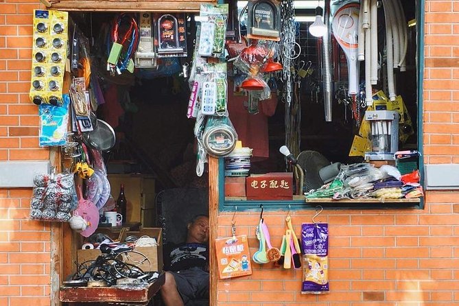 HuangPu River Ferry Boat & Highlights Bike Tour With Local Lunch - Lunch: the included local meal that keeps the day from feeling rushed