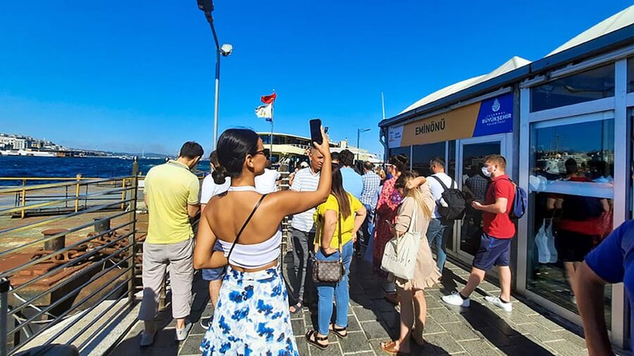 Istanbul: Asian Side Walking Tour with Ferry Ride - Meeting at the Spice Bazaar: the easiest start point