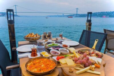 Istanbul Food Escape : Ferry to the Flavors of the Asian Side - Misir Çarşısı: your senses get the first word