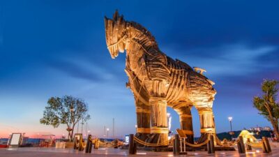Istanbul: Troy Guided Bus Tour with Ferry Tickets & Lunch - From Istanbul pickup to the Marmara Region road stretch