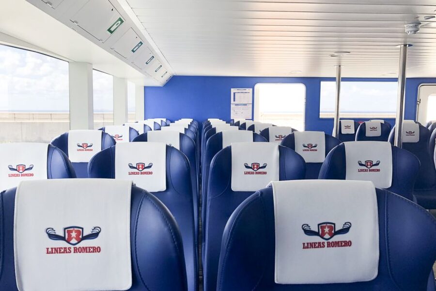 Lanzarote: Return or 1-Way Ferry to Fuerteventura with Wifi - Choosing one-way or round-trip without wrecking your schedule