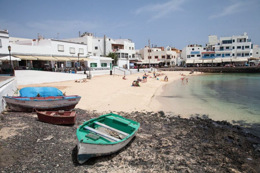 Lanzarote: Return or 1-Way Ferry to Fuerteventura with Wifi - Corralejo: the main town base for beaches and walks
