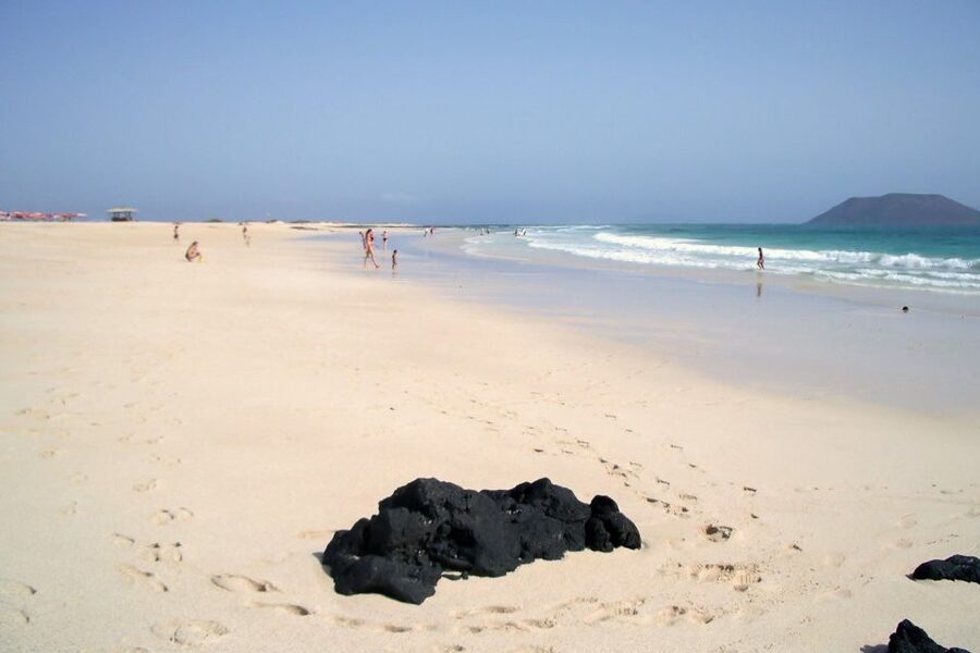 Lanzarote: Return or 1-Way Ferry to Fuerteventura with Wifi - What’s included vs. what you’ll pay for on the islands