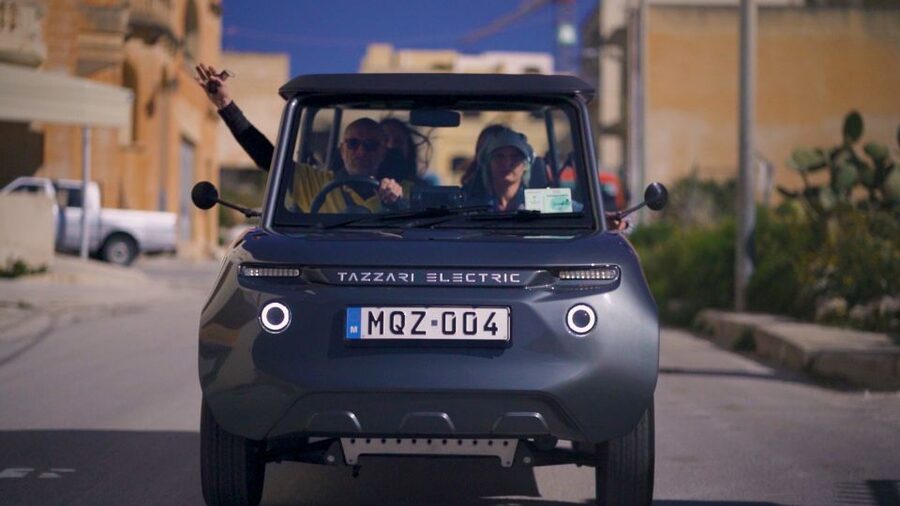 Malta: Gozo Private Chauffeured E-Jeep Tour with Ferry - Ferry From Malta: Your Day Starts With Sea Air