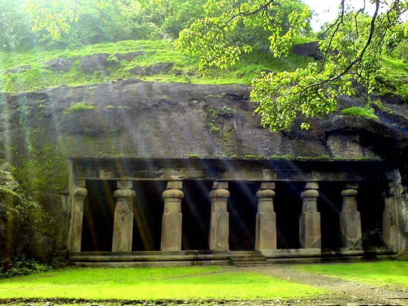 Mumbai: Elephanta Caves Tour with Ferry - What to bring (and how to avoid common half-day cave mistakes)