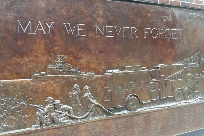 NYC 9/11 Museum and Statue of Liberty Ferry Tickets - Audio guide in 9 languages: why self-guided can still feel personal