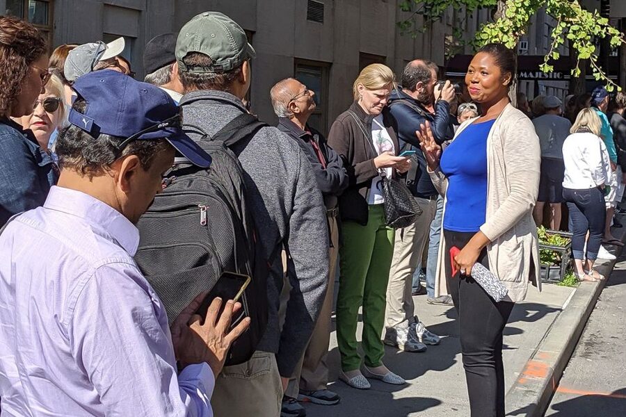 NYC: Guided Bus and Walking Tour with Staten Island Ferry - Meeting Point and how the half-day really works