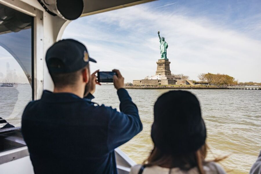 NYC: Wall Street Tour with 9/11 Memorial and Statue Ferry - Who this tour fits best
