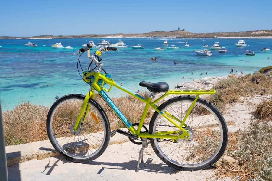 Perth: Rottnest Island Ferry, Bike, Coffee & Lobster Roll - Ferry to Rottnest from Hillarys: your low-stress start
