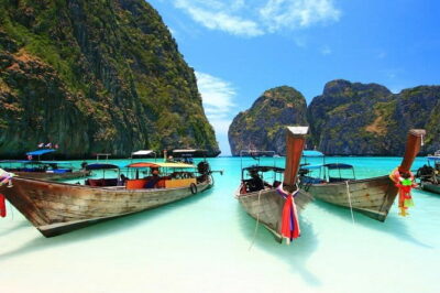 Phi Phi Islands Adventure: Ferry, Snorkeling & Island Lunch - Viking Cave (Tham Phaya Nak): a quick limestone stop with boat paintings
