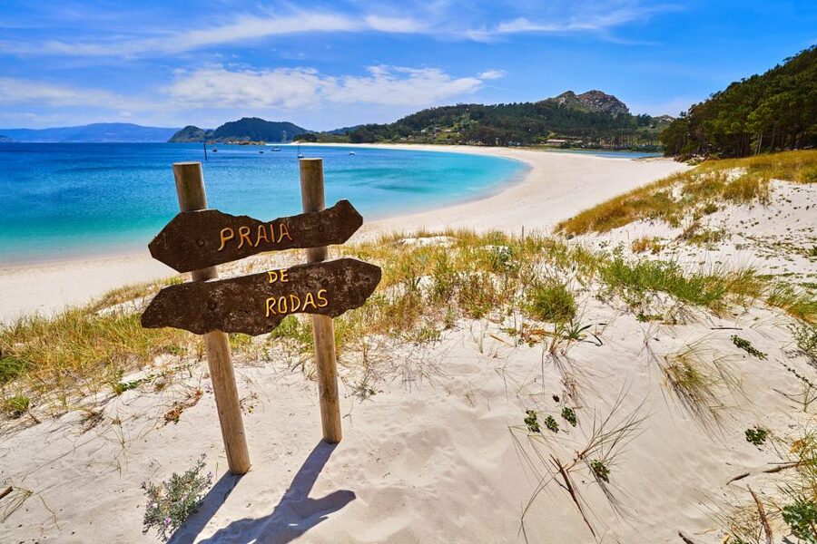 Portonovo: Ferry to Cies Islands & Rodas Beach - Portonovo to Cíes: an 8-hour water taxi day you can actually manage