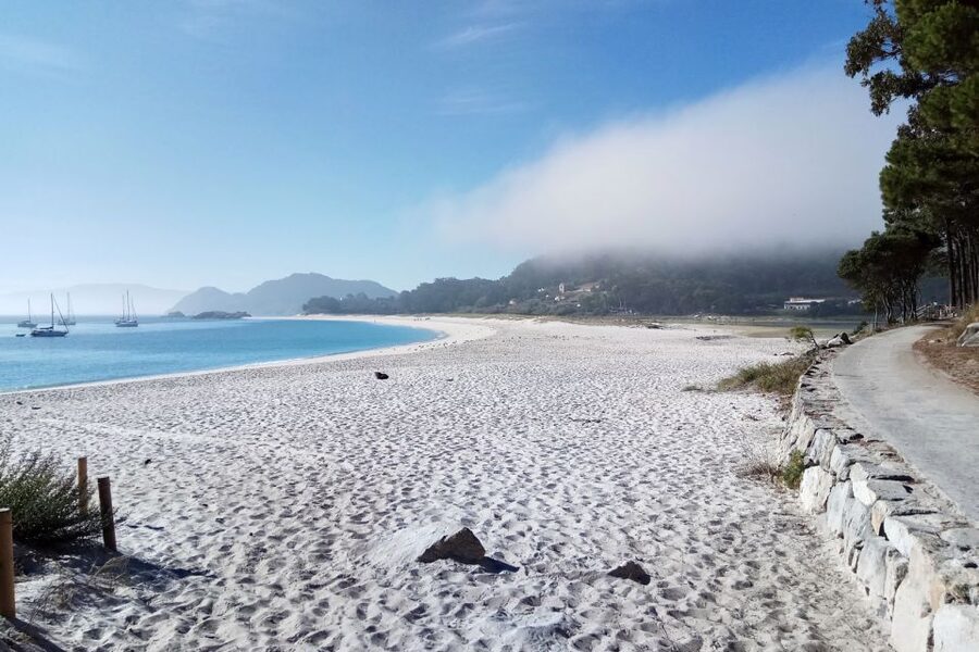 Portonovo: Ferry to Cies Islands & Rodas Beach - Boat comfort vs. sea conditions: what your day could feel like