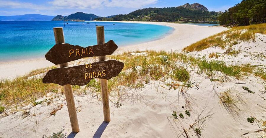 Portonovo: Ferry to Cies Islands & Rodas Beach - Xunta de Galicia permission: why this inclusion matters