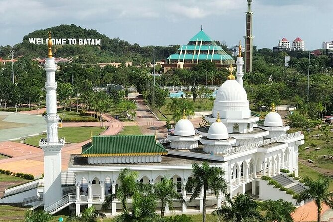 PRIVATE: Batam day tour with Ferry, 2-hour Massage and Lunch from Singapore - From Singapore to a slice of Indonesian life
