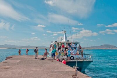 Return Ferry to Lobos Island from Corralejo, Fuerteventura - Corralejo port logistics: finding Naviera Nortour and picking your return time