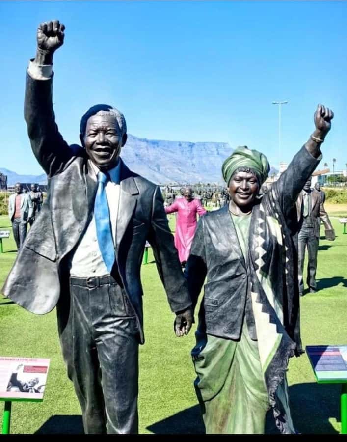 Robben Island Museum Tour with Transfer and Ferry Tickets. - Inside Robben Island: how the guided tour changes the visit