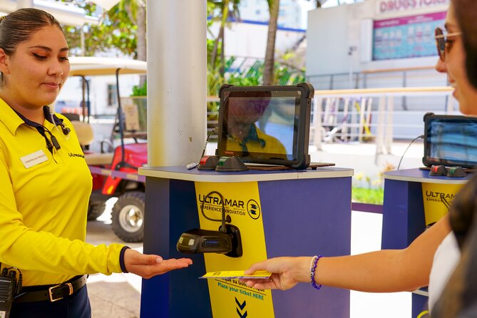Round Trip Ferry to Isla Mujeres from Cancun - Food and drinks onboard: easy convenience, not a meal plan