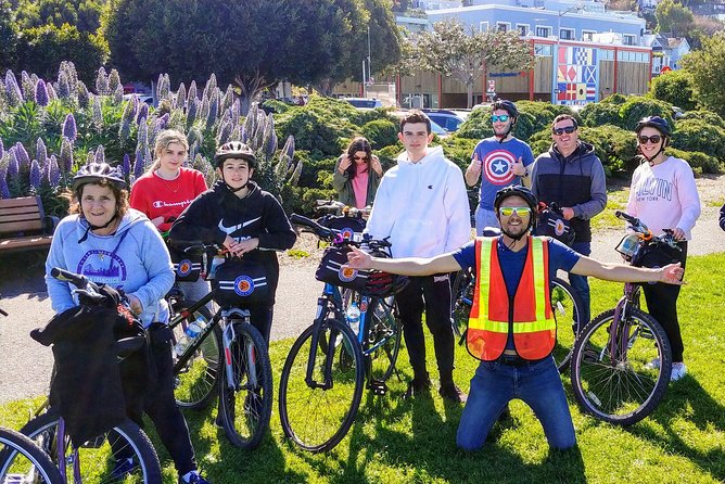 San Francisco Golden Gate To Sausalito Bike Tour - Palace of Fine Arts and the Presidio coffee stop