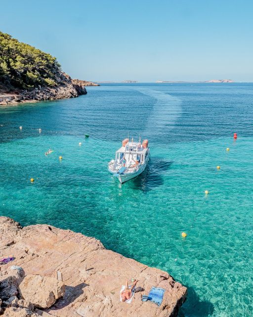 Sant Antoni: Round-Trip Ferry Transfer to Cala Salada Beach - Getting on board: Balearica Ibiza and the Palapa bar meetup