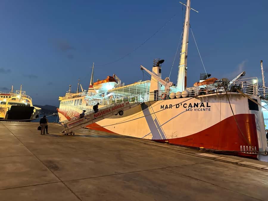 Santo Antão Highlights: Day Trip by Car with Ferry from SV - Lunch in Santo Antão: good food, extra cash, and no credit cards