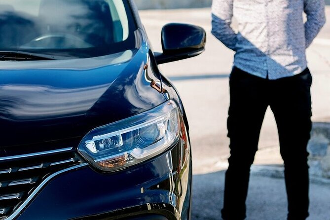 Santorini Private Transfer From or To the Ferry Port - Your Driver and the First Local Tips You’ll Actually Use